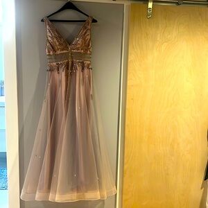 Blush sequins formal dress with plunging neckline and back